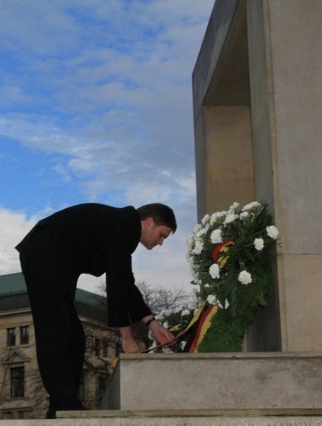 Volkstrauertag_2010   071.jpg